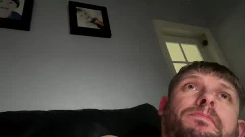 skuzzy25 online show from March 7, 2025, 9:40 am