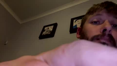 skuzzy25 online show from October 13, 2025, 1:38 am