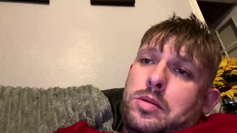 skuzzy25 online show from October 30, 2025, 2:24 am