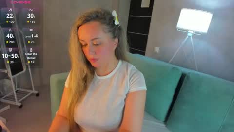 Snapshot of sky_kuper chatting on July 7, 2026, 12:57 am Sky online show from July 7, 2026, 12:57 am