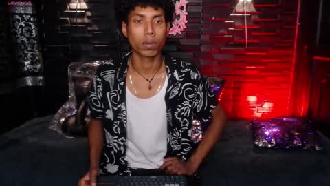 sky_walkerss online show from February 23, 2026, 12:19 am