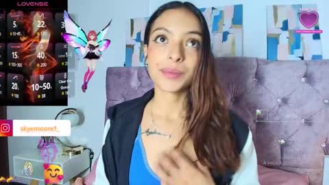 skye moore online show from October 3, 2025, 12:13 pm