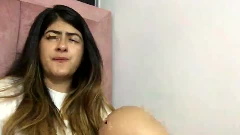 Skyler online show from September 13, 2025, 1:27 am