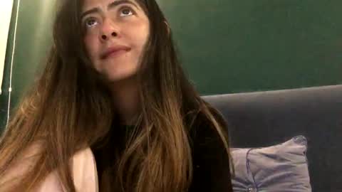 Skyler online show from October 2, 2025, 2:07 am