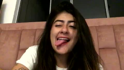 Skyler online show from May 16, 2026, 6:32 am