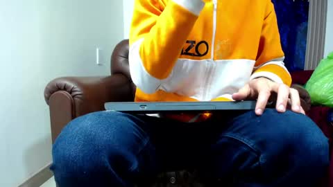 Skyler online show from April 20, 2026, 8:54 pm