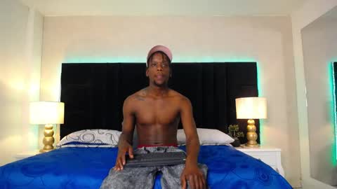 SKYLERBIGXXX online show from May 10, 2026, 4:28 am