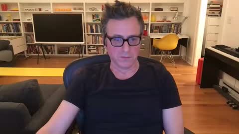 Skyline3371 online show from February 13, 2025, 5:16 am