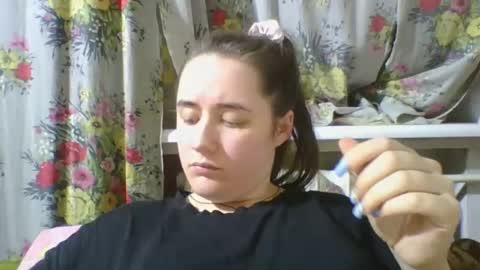 skyressie333 online show from January 8, 2025, 7:34 pm