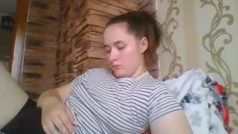 skyressie333 online show from October 23, 2025, 11:20 am