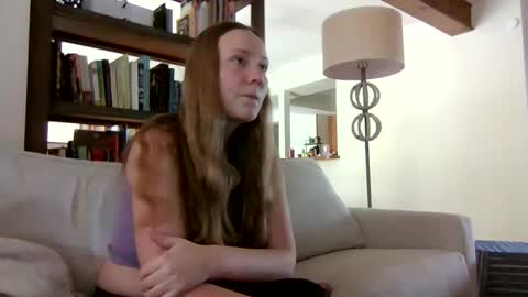 Sky Winters online show from October 25, 2025, 2:56 pm