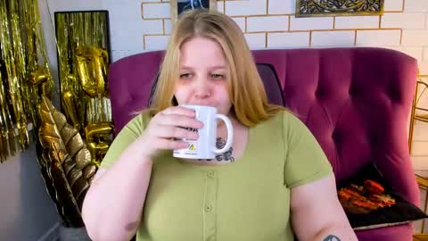 Slada Deew online show from April 22, 2026, 9:01 am