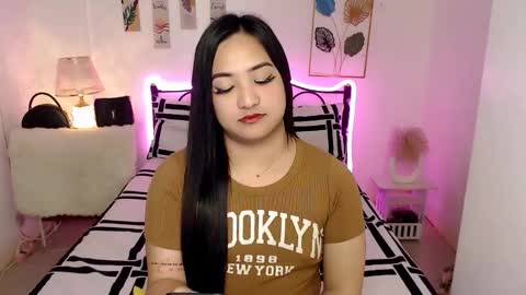 Snapshot of slave_amanda69 chatting on March 23, 2026, 12:53 pm Queen Cyrine online show from March 23, 2026, 12:53 pm