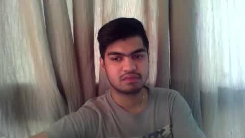 Add me on hangout sjcool1998 online show from January 8, 2026, 4:37 am