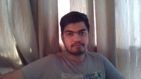 Add me on hangout sjcool1998 online show from January 18, 2026, 8:40 am