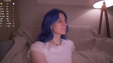 Sonya online show from March 11, 2025, 8:53 pm