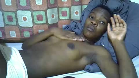 slender_queen online show from March 9, 2026, 5:44 am