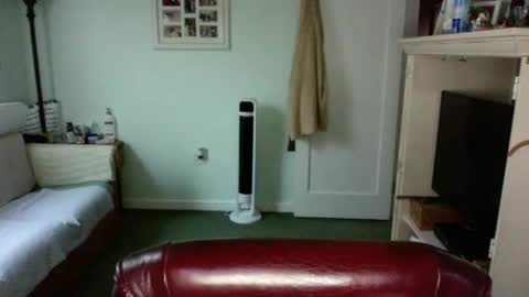 slick50000 online show from December 23, 2024, 12:30 pm