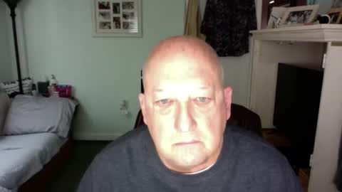 slick50000 online show from April 20, 2026, 7:04 pm