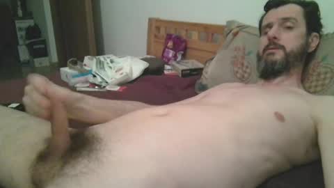 Snapshot of slim38 chatting on April 30, 2026, 8:57 pm Alin online show from April 30, 2026, 8:57 pm