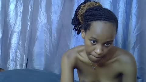 Alicia online show from October 14, 2025, 5:25 pm