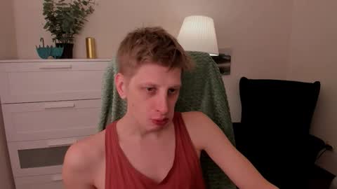 Andy online show from December 19, 2025, 8:38 pm