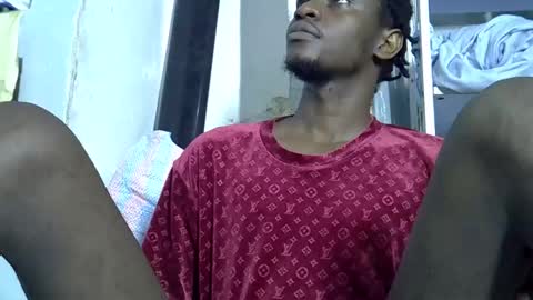 Snapshot of slim_long01 chatting on September 13, 2025, 8:19 pm slim long01 online show from September 13, 2025, 8:19 pm