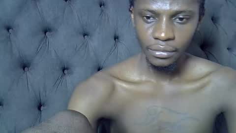 Snapshot of slim_long01 chatting on September 18, 2025, 10:39 am slim long01 online show from September 18, 2025, 10:39 am