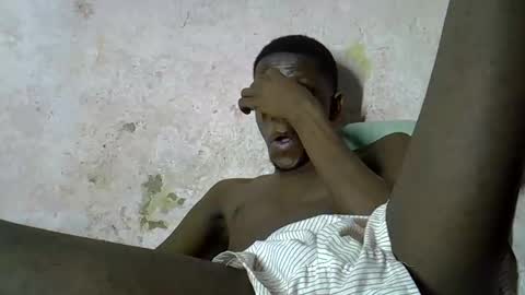 Snapshot of slim_long01 chatting on November 29, 2025, 9:23 am slim long01 online show from November 29, 2025, 9:23 am