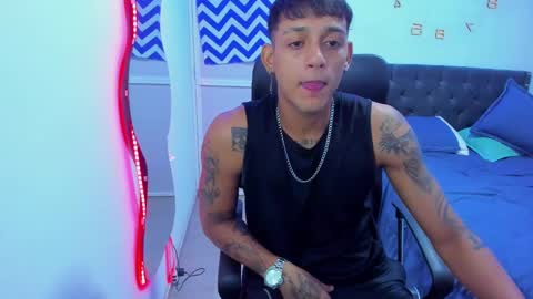 slim_master12 online show from December 16, 2024, 7:37 am