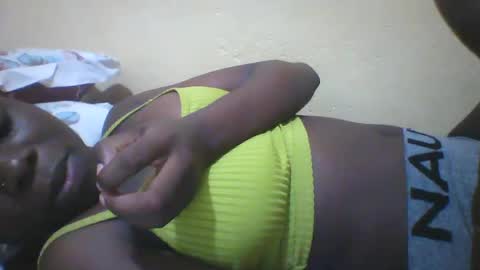 slim_petite_ebony online show from January 30, 2025, 2:49 am