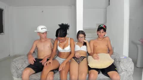 boy without tattoo Bryan -- with tatto Alan - New girl harper online show from November 10, 2025, 9:14 pm