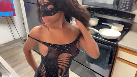 Barbie Stylebender online show from January 8, 2025, 5:48 am