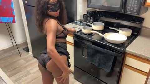 Barbie Stylebender online show from January 27, 2025, 4:09 am