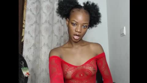 Slimfit girl online show from December 1, 2025, 5:56 am