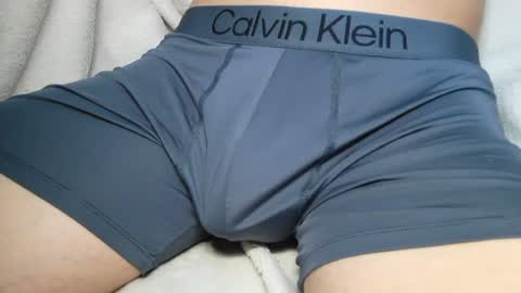 Snapshot of slimhungyvng chatting on July 22, 2026, 4:21 pm slimhungyvng online show from July 22, 2026, 4:21 pm
