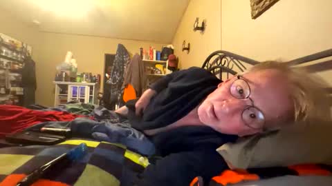 slimjim061560 online show from May 12, 2026, 8:00 am