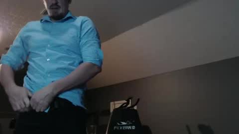 slimjp online show from December 18, 2024, 1:23 pm