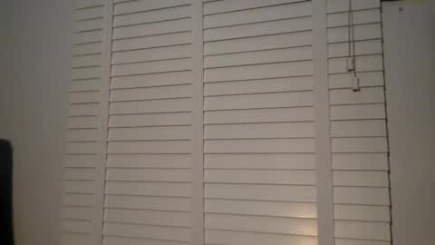 Snapshot of slimsmoothsubboy chatting on November 10, 2025, 6:01 am slimsmoothsubboy online show from November 10, 2025, 6:01 am