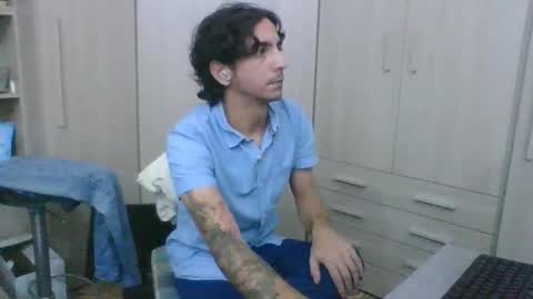 SlimTeaser089 online show from November 3, 2025, 1:01 pm