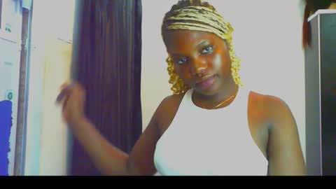 TINA online show from October 24, 2025, 7:21 pm