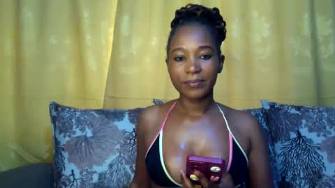 slimy_baiby online show from November 26, 2025, 8:04 am