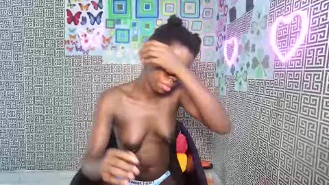 slimzyxdoll online show from October 21, 2025, 1:34 pm