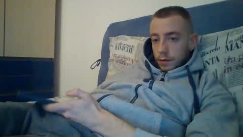 Snapshot of slowlo98 chatting on December 19, 2024, 12:23 pm Steven online show from December 19, 2024, 12:23 pm