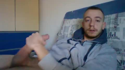 Snapshot of slowlo98 chatting on December 21, 2024, 10:28 am Steven online show from December 21, 2024, 10:28 am