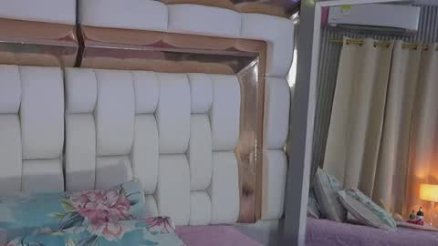 CAMILA  online show from April 22, 2026, 2:47 am