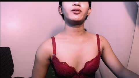 Snapshot of slutty_aki chatting on May 23, 2026, 12:38 am slutty_aki online show from May 23, 2026, 12:38 am