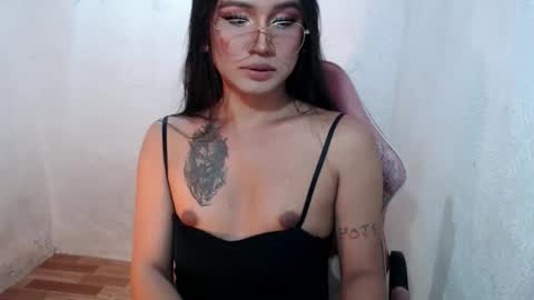  Lovie  online show from February 20, 2026, 6:30 pm