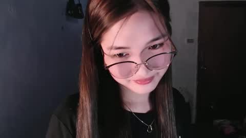 slutty_hannaxx online show from April 20, 2026, 8:21 pm