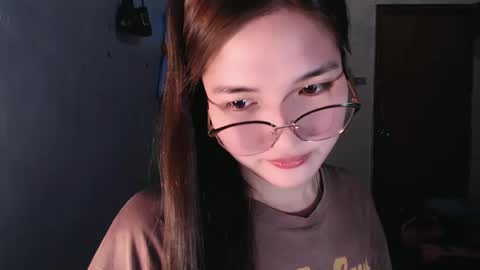 slutty_hannaxx online show from April 21, 2026, 3:46 am